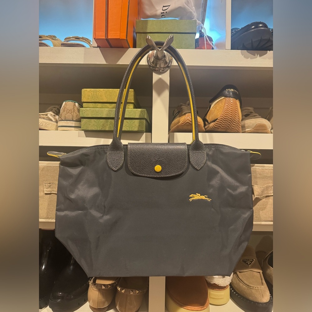Longchamp Black Tote with Yellow Trim - Picture 6 of 12
